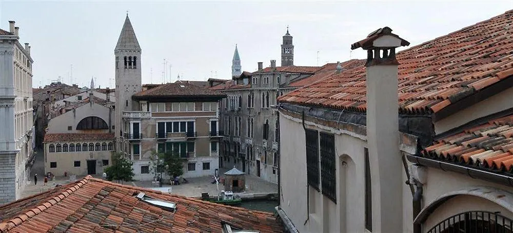 Appartamento Garden Ca' Rezzonico Venice Apartment