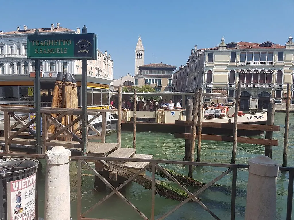 Appartamento Garden Ca' Rezzonico Venice Apartment