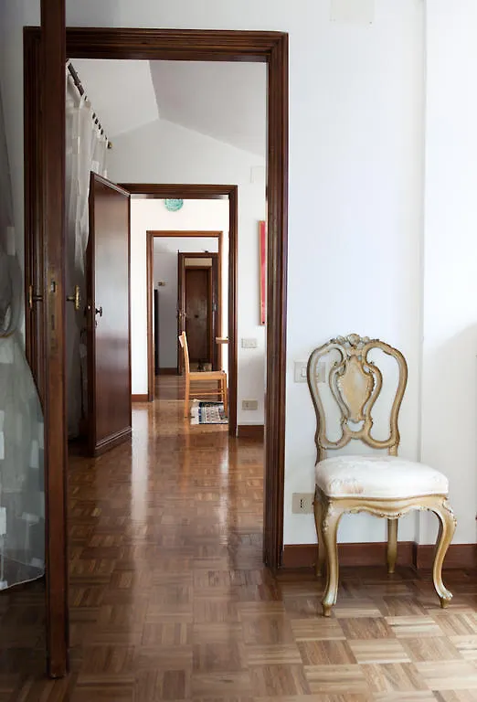 Appartamento Garden Ca' Rezzonico Venice